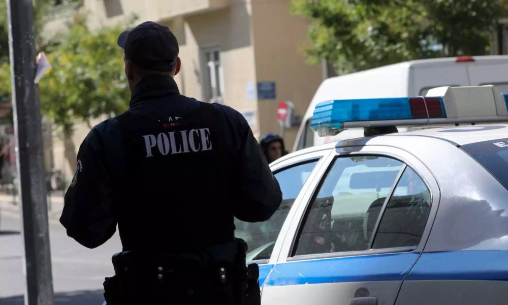 35χρονος στα Χανιά έκρυβε 15 κιλά κάνναβης σε αγωγό αποχέτευσης